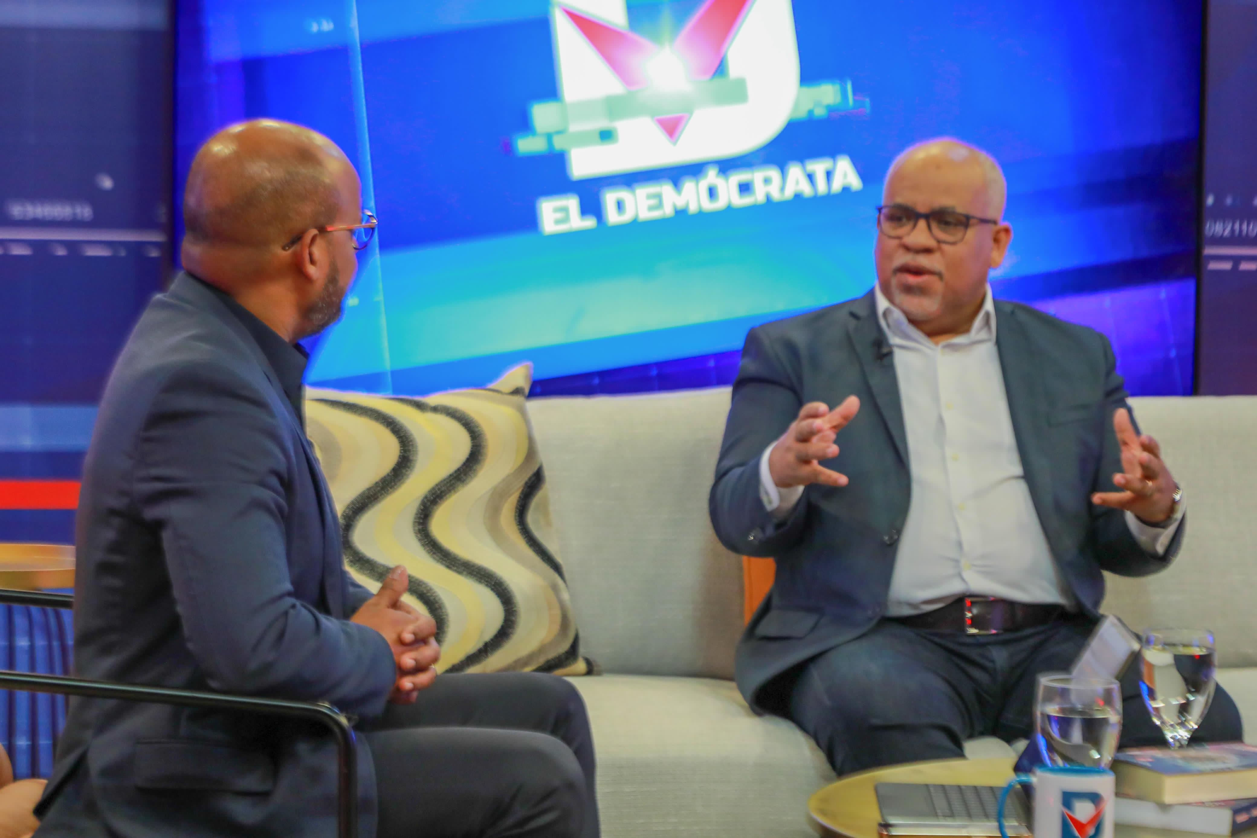 Entrevista En El Democrata